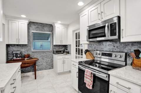 2012 SW 18th Drive, Boynton Beach FL - photo 9 of 29