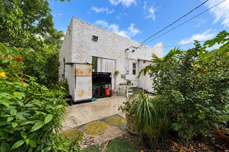 2 bedroom Single Family Residence at 906 S J Street, Lake Worth Town Of Add 1, Lake Worth Beach — photo 5
