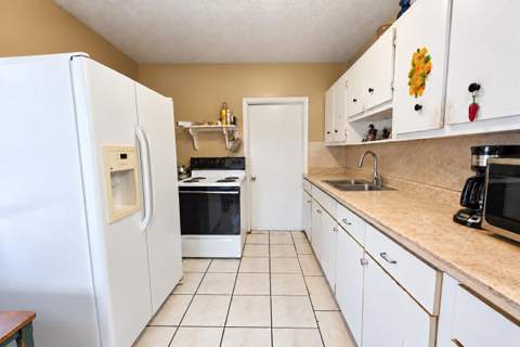 906 S J Street, Lake Worth Beach FL - photo 10 of 33