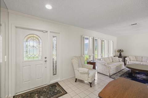 4232 Althea Way, Palm Beach Gardens FL - photo 6 of 42