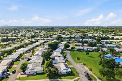 7510 NW 71st Avenue, Tamarac FL - photo 20 of 26