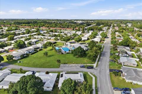 7510 NW 71st Avenue, Tamarac FL - photo 21 of 26