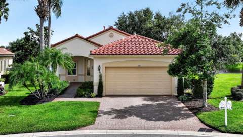 109 NW Baycrest Court, home for sale in Port St. Lucie 34986