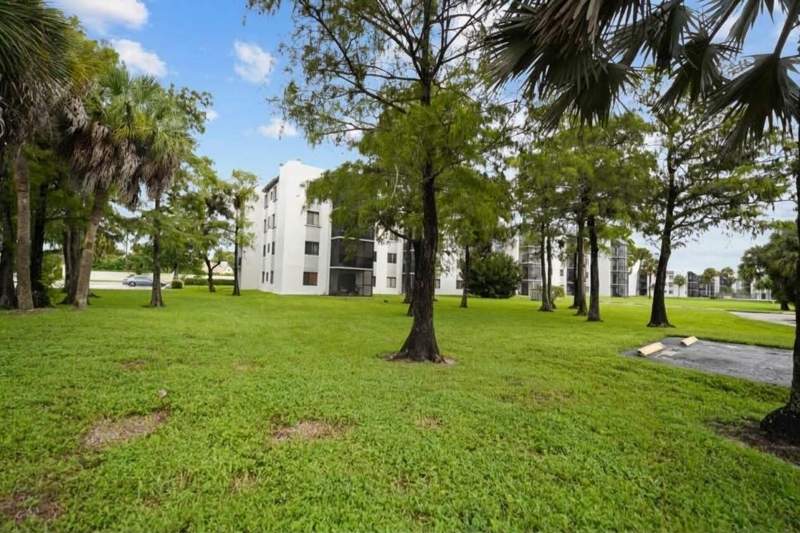 2 bedroom Condominium at 3700 N Pine Island Road #307, Sunrise Springs Condo I, Sunrise — photo 5