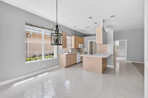 1081 Bedford Avenue, Palm Beach Gardens FL - photo 16 of 55