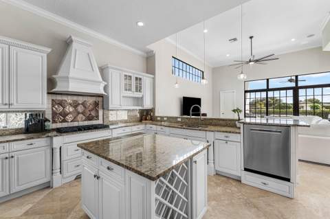 8964 Stone Pier Drive, Boynton Beach FL - photo 20 of 74