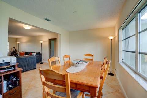14315 Amapola Drive, Delray Beach FL - photo 16 of 52