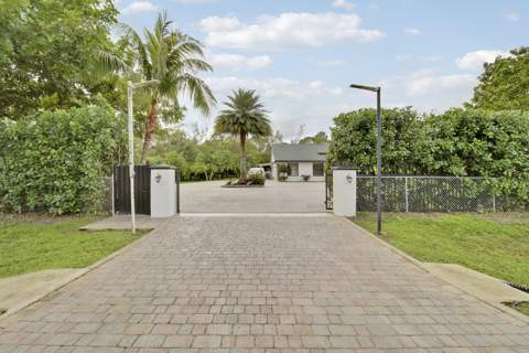 17998 43rd Road, Loxahatchee FL - photo 10 of 57