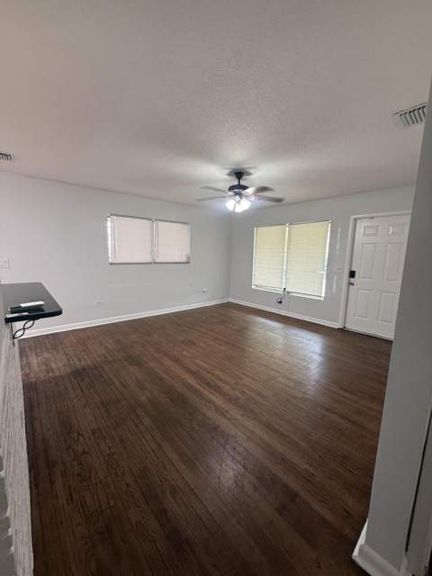 817 S B Street, Lake Worth Beach FL - photo 7 of 17