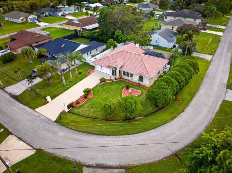 3 bedroom Single Family Residence at 2202 SE Leithgow Street, Port St Lucie Section 30, Port St. Lucie — photo 4