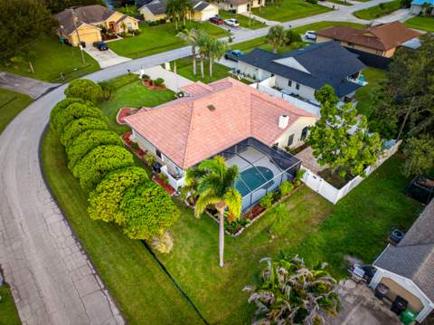 2202 SE Leithgow Street, Port St. Lucie FL - photo 6 of 49