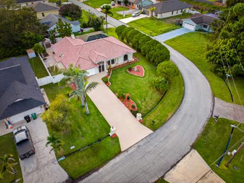 2202 SE Leithgow Street, Port St. Lucie FL - photo 7 of 49