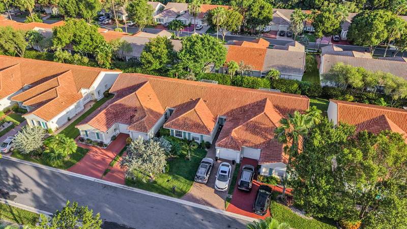 2 bedroom Villa at 6089 Heliconia Road, Floral Lakes Ph 3 And 4, Delray Beach — photo 3