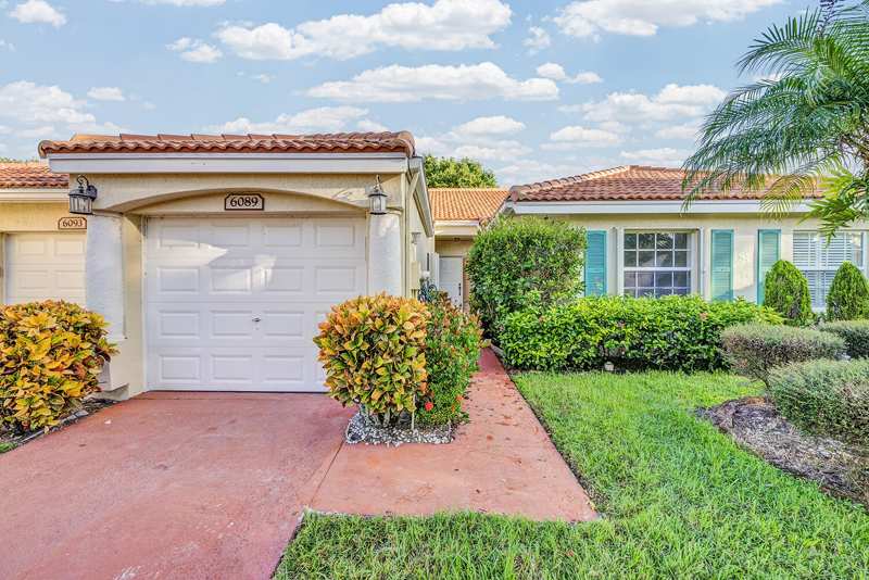 2 bedroom Villa at 6089 Heliconia Road, Floral Lakes Ph 3 And 4, Delray Beach — photo 1