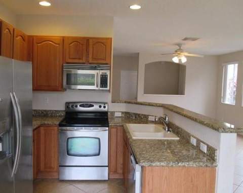 3041 Laurel Ridge Circle, Riviera Beach FL - photo 12 of 12