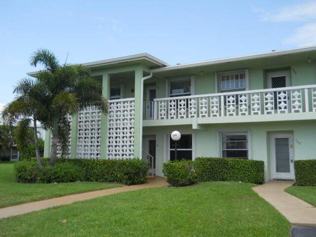 2 bedroom Condominium at 1720 NW 19th Terrace, Pines Of Delray No, Delray Beach — photo 2