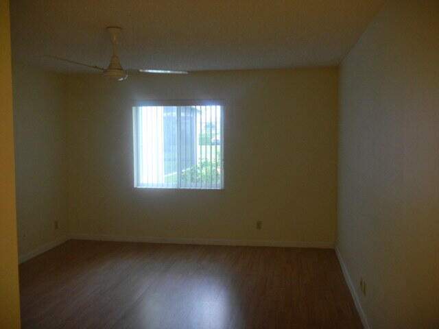 2 bedroom Condominium at 1720 NW 19th Terrace, Pines Of Delray No, Delray Beach — photo 5