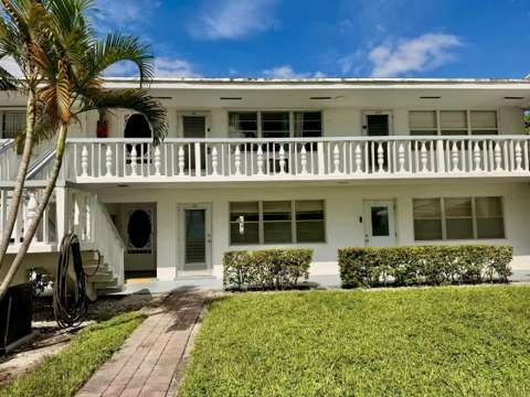 99 Andover #D, starter home for sale in West Palm Beach