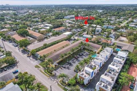 2655 NE 8th Avenue #Apt 210, Wilton Manors FL - photo 22 of 45