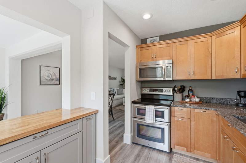 1 bedroom Condominium at 20 Colonial Club Drive #202, Colonial Club Condo Sec 1, Boynton Beach — photo 4