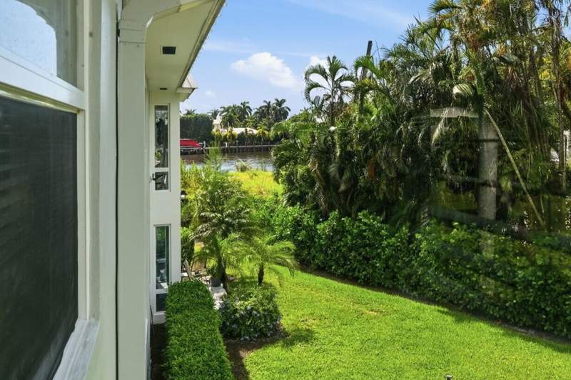 1 bedroom Condominium at 20 Colonial Club Drive #202, Colonial Club Condo Sec 1, Boynton Beach — photo 3