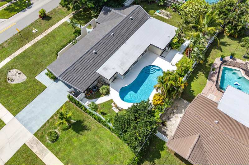 3 bedroom Single Family Residence at 2013 Ardley Road, Juno Isles 1, North Palm Beach — photo 1