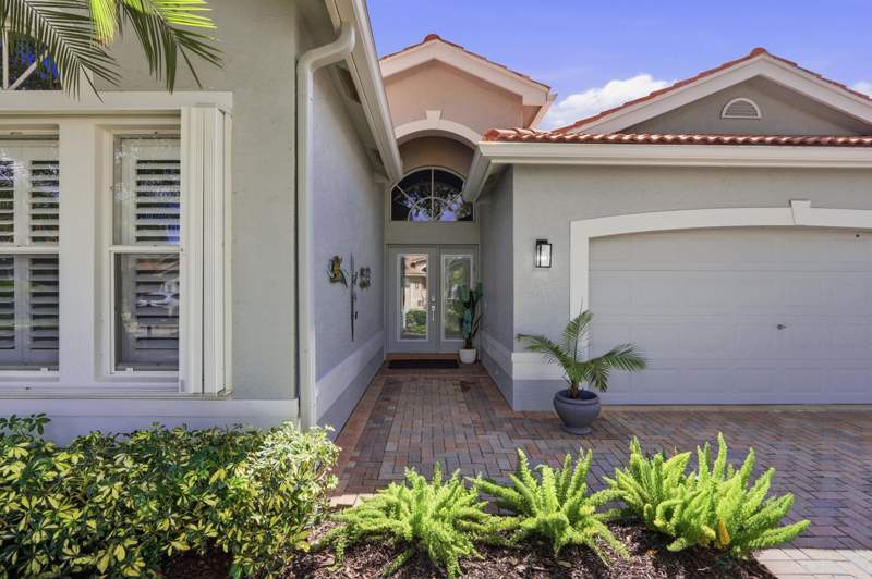 3 bedroom Single Family Residence at 7318 Wailea Avenue, Valencia Isles 3, Boynton Beach — photo 2