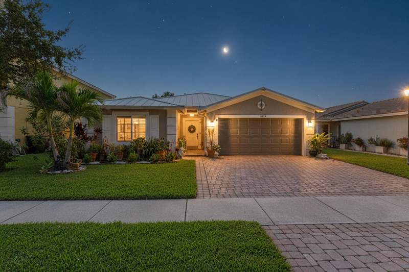 3 bedroom Single Family Residence at 2099 Newport Isles Boulevard, Fourth Replat Of Portofino Isles, Port St. Lucie — photo 2