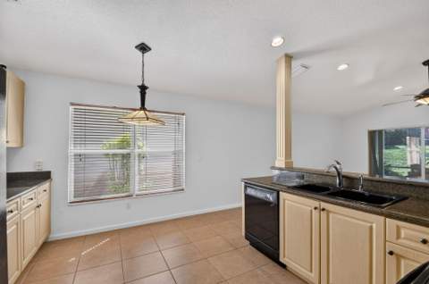 13063 Misty Gilbralter Way, Delray Beach FL - photo 10 of 67