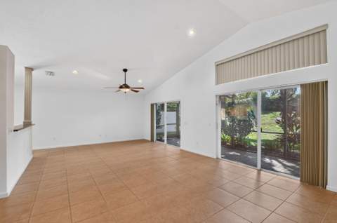 13063 Misty Gilbralter Way, Delray Beach FL - photo 14 of 67