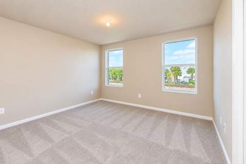 5648 Mentmore Drive, Mangonia Park FL - photo 14 of 18