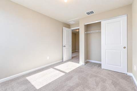 5648 Mentmore Drive, Mangonia Park FL - photo 9 of 18