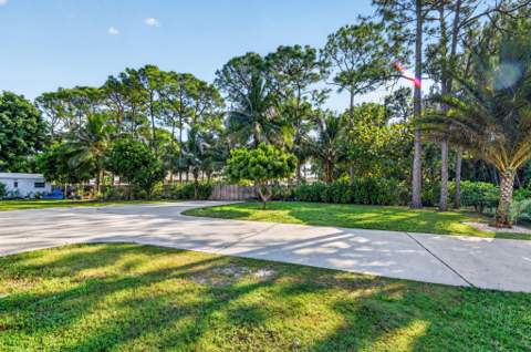 8895 Palomino Drive, Lake Worth FL - photo 6 of 75