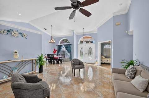 8895 Palomino Drive, Lake Worth FL - photo 13 of 75
