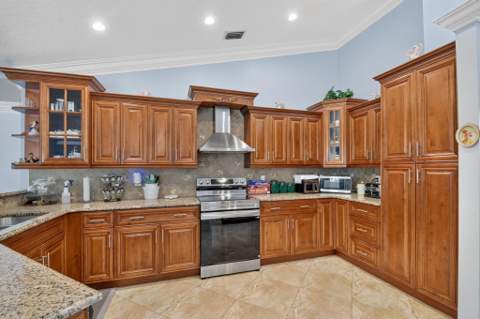 8895 Palomino Drive, Lake Worth FL - photo 21 of 75