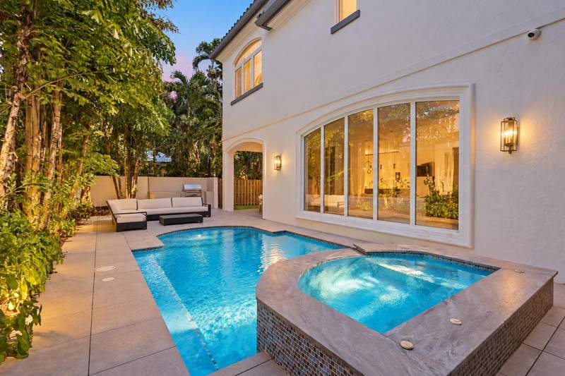 5 bedroom Single Family Residence at 755 W Fern Drive, Por La Mar, Boca Raton — photo 4