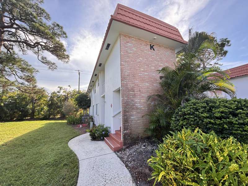 1 bedroom Condominium at 2600 SE Ocean Boulevard #Apt k11, Vista Pines Condo, Stuart — photo 1