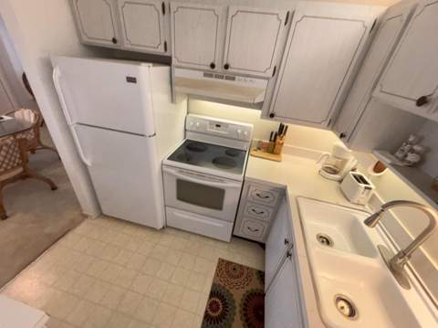 2600 SE Ocean Boulevard #Apt k11, Stuart FL - photo 9 of 20