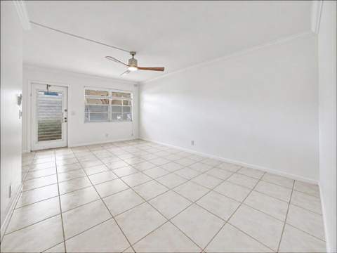 1018 Newcastle A #A, Boca Raton FL - photo 10 of 30