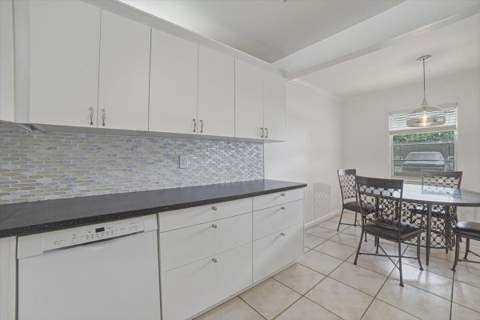 1018 Newcastle A #A, Boca Raton FL - photo 14 of 30