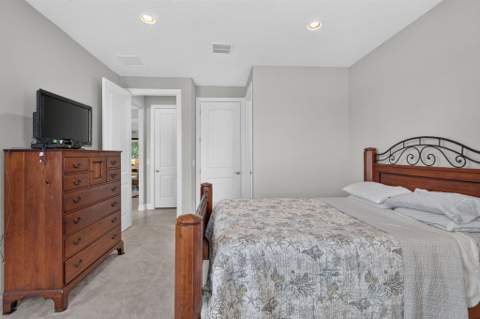 604 SE Monteiro Drive, Port St. Lucie FL - photo 24 of 44