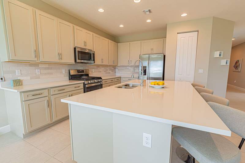 3 bedroom Single Family Residence at 13348 SW River Rock Road, Valencia Grove, Port St. Lucie — photo 4