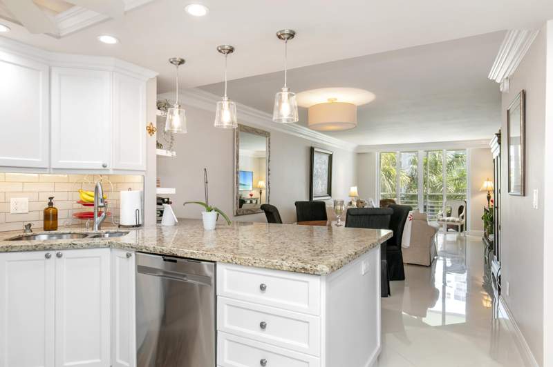 2 bedroom Condominium at 2731 NE 14th Street Causeway #407, Garden-Aire Village Sea Haven, Pompano Beach — photo 5