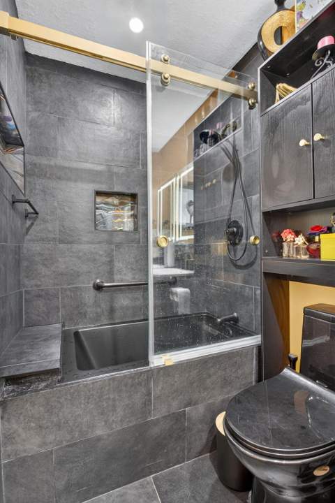 291 SW 60th Avenue, Plantation FL - photo 18 of 40