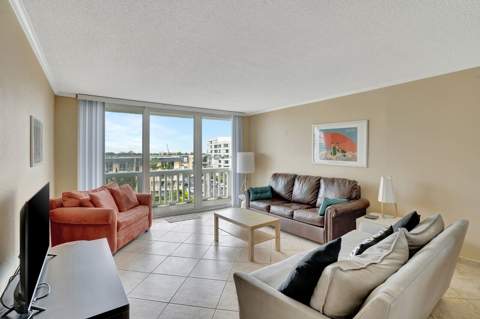 3570 S Ocean Boulevard #511, South Palm Beach FL - photo 12 of 32