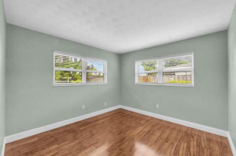 731 NE 49th Street, Oakland Park FL - photo 21 of 35