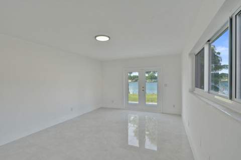 8351 NW 19th Street, Pembroke Pines FL - photo 18 of 52