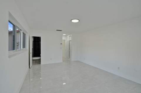 8351 NW 19th Street, Pembroke Pines FL - photo 19 of 52