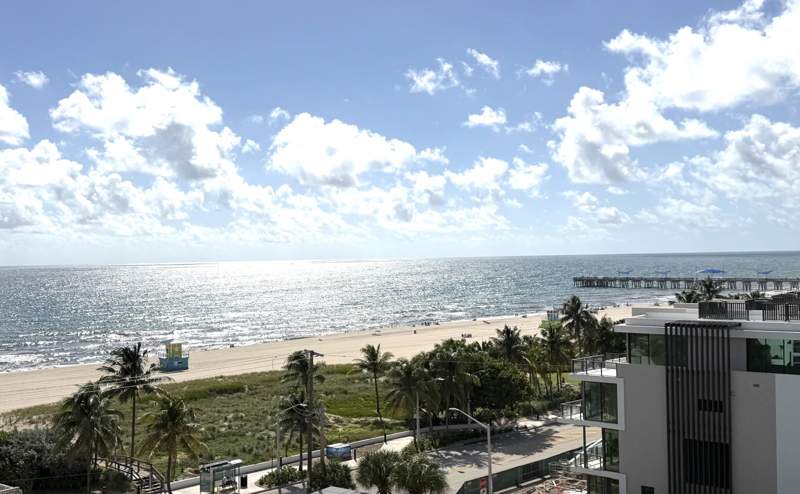 2 bedroom Condominium at 525 N Ocean Boulevard #921, Silver Thatch Atlantic Plaza, Pompano Beach — photo 2