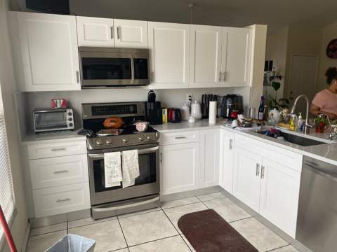 1307 E Glen Oak Road, North Lauderdale FL - photo 9 of 11